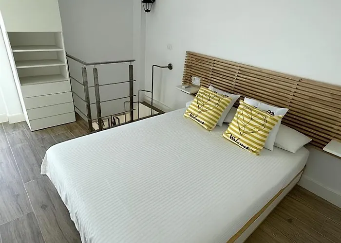 Atico Duplex Con Terraza En Pleno Centro De Jerez *