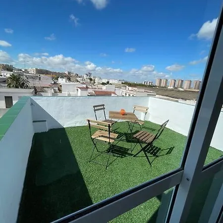 Atico Duplex Con Terraza En Pleno Centro De Jerez חרז