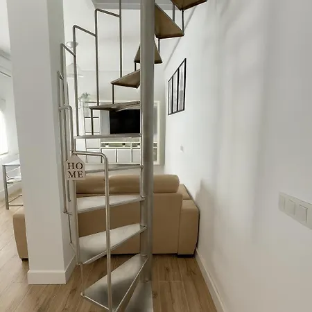 Atico Duplex Con Terraza En Pleno Centro De Jerez Apartamento *